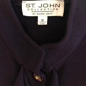 Beautiful St. John pants suit in deep purple